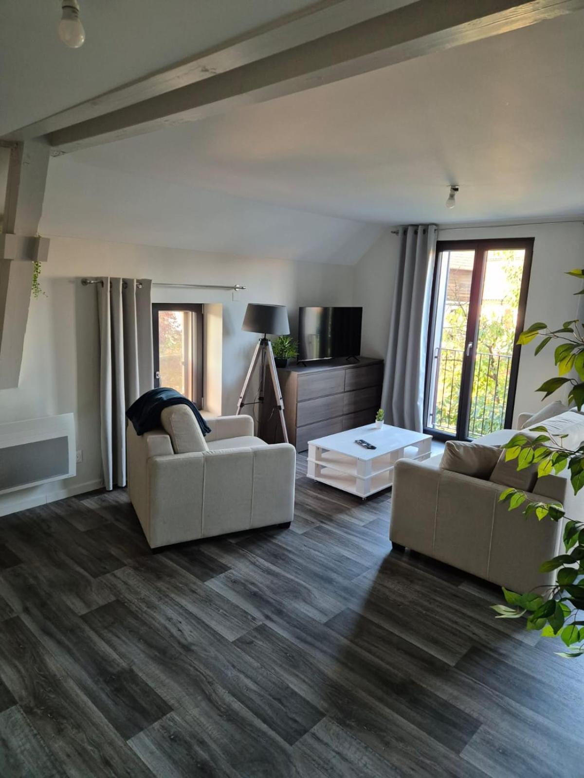 Appartement 2 Pieces Tout Confort, Aux Portes De Colmar Andolsheim ภายนอก รูปภาพ